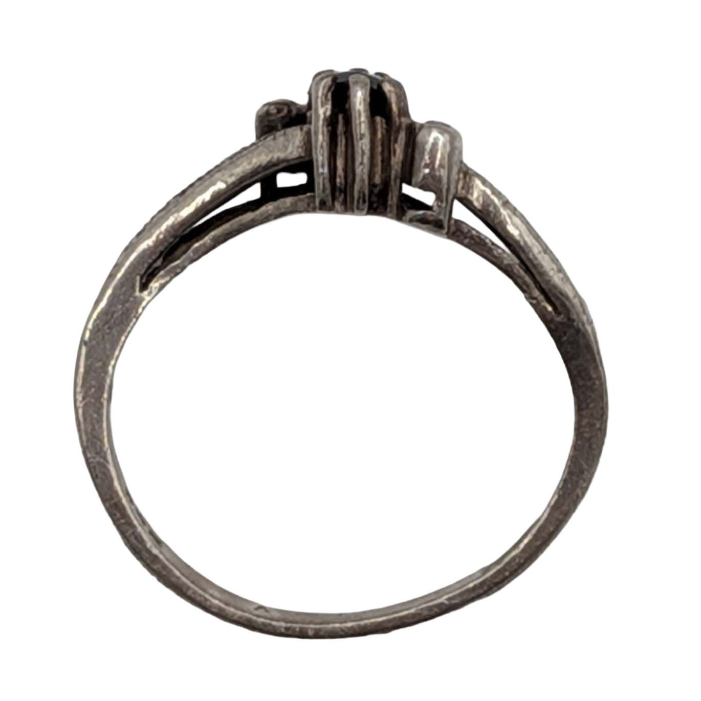 Avon Sterling Silver Black Onyx Ring Sz. 7.5