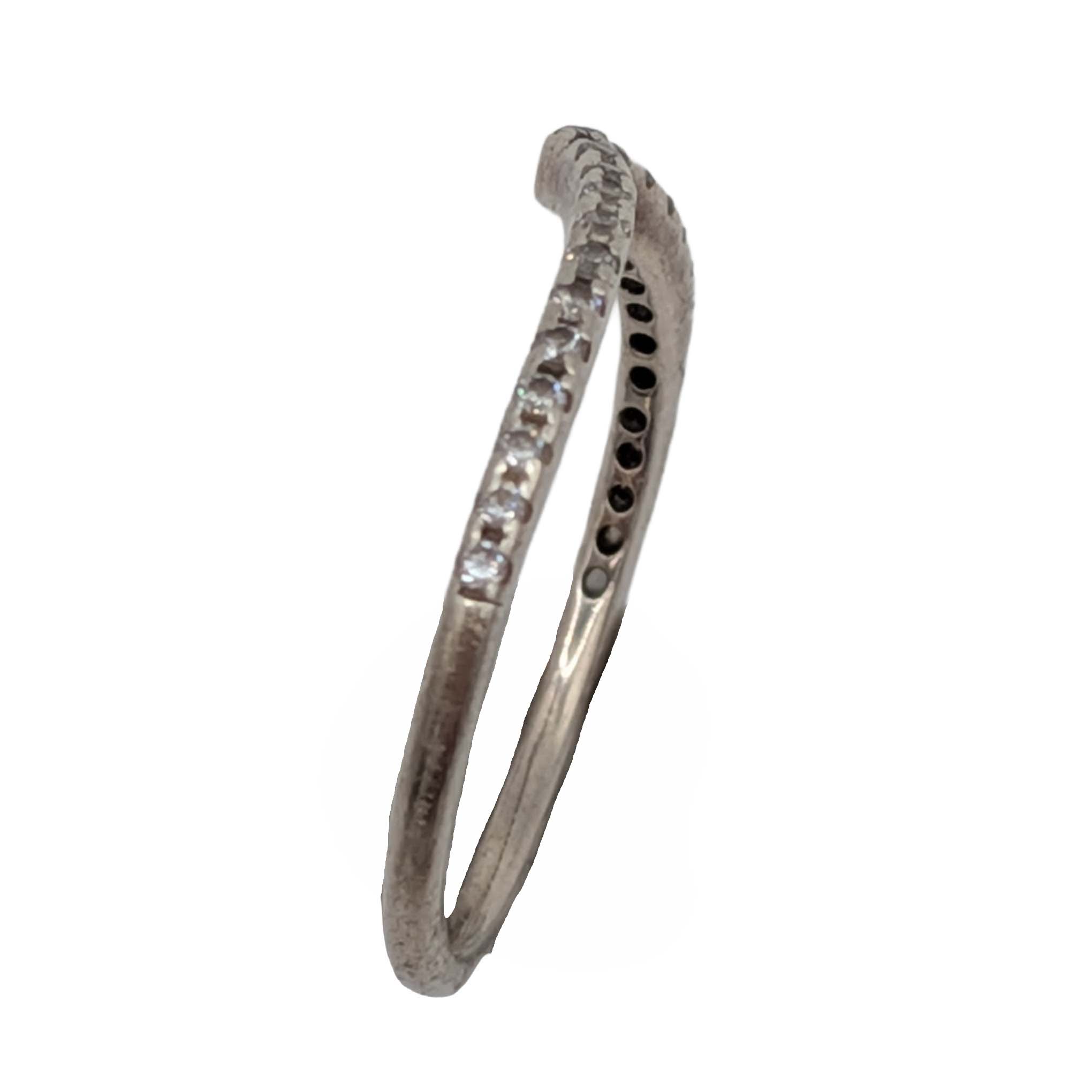 Signed Sterling Silver Rhinestones Pointed Band Ring Sz. 6.75