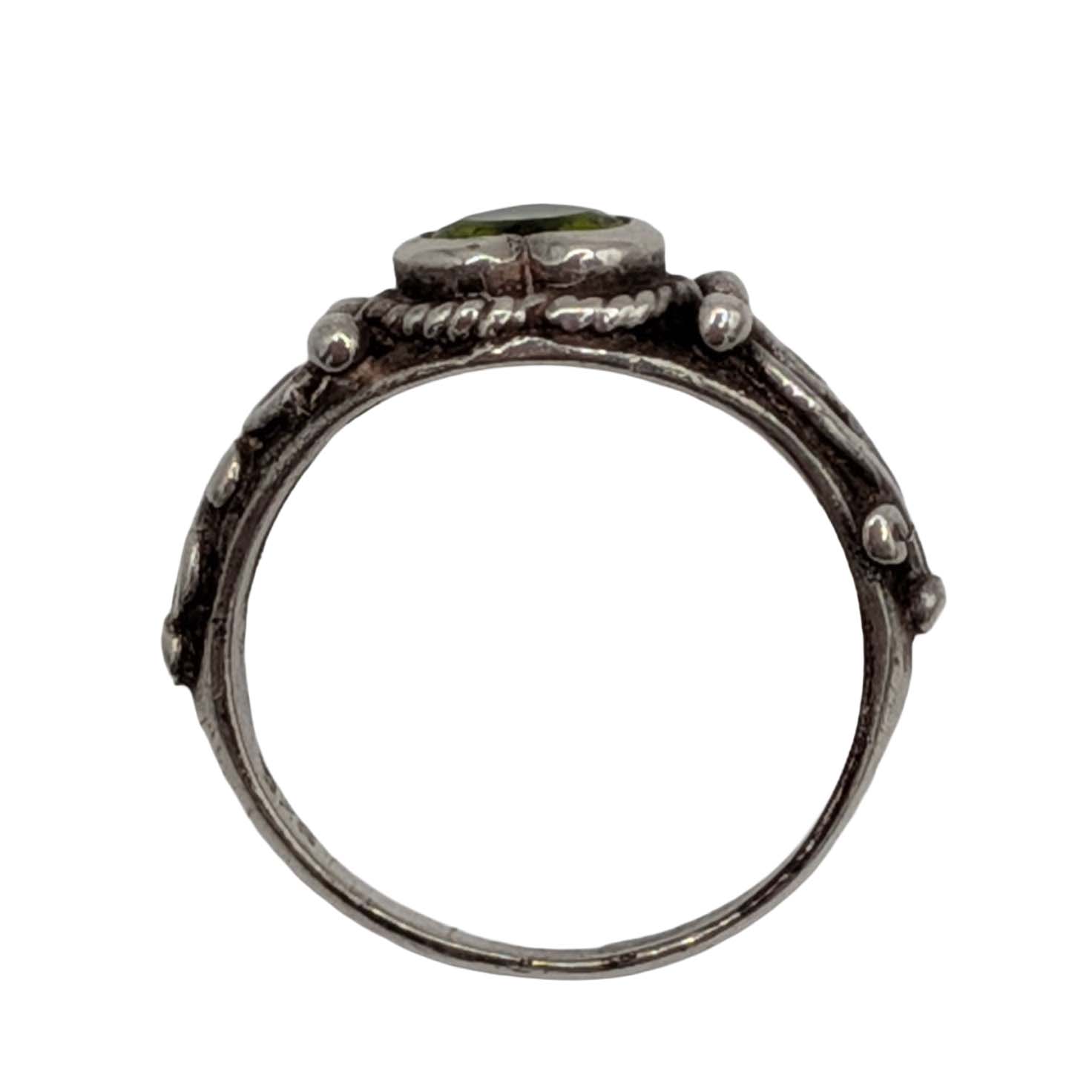 Signed Sterling Silver Green Rhinestone Heart Ring Sz. 4.25