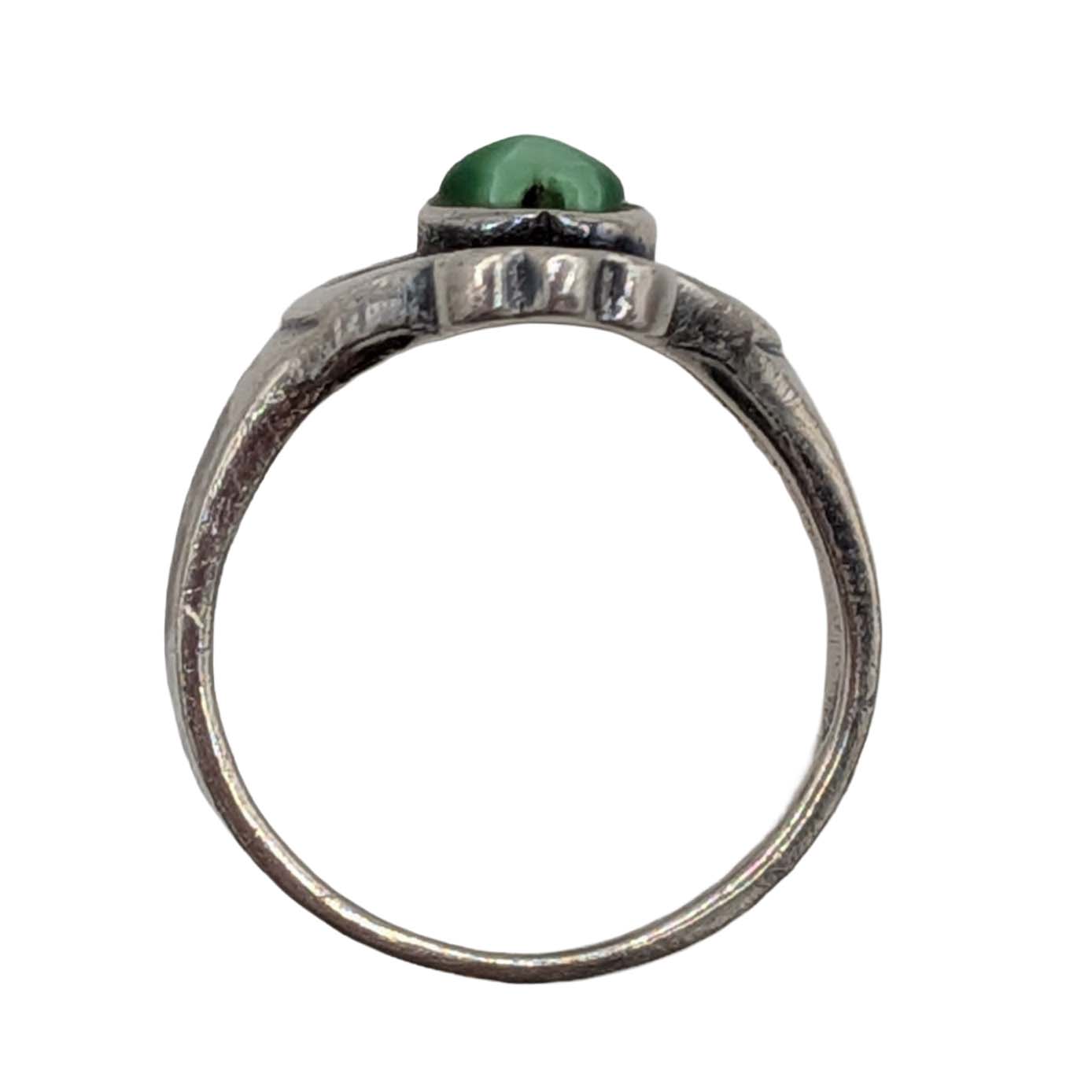 Signed Sterling Silver Green Heart Shape Gemstone Claddagh Ring Sz. 6