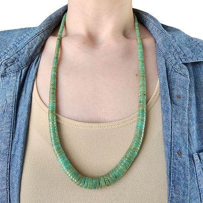 Vintage Santo Domingo Sterling Royston Turquoise Graduated Disc Necklace. Vintage Santo Domingo 