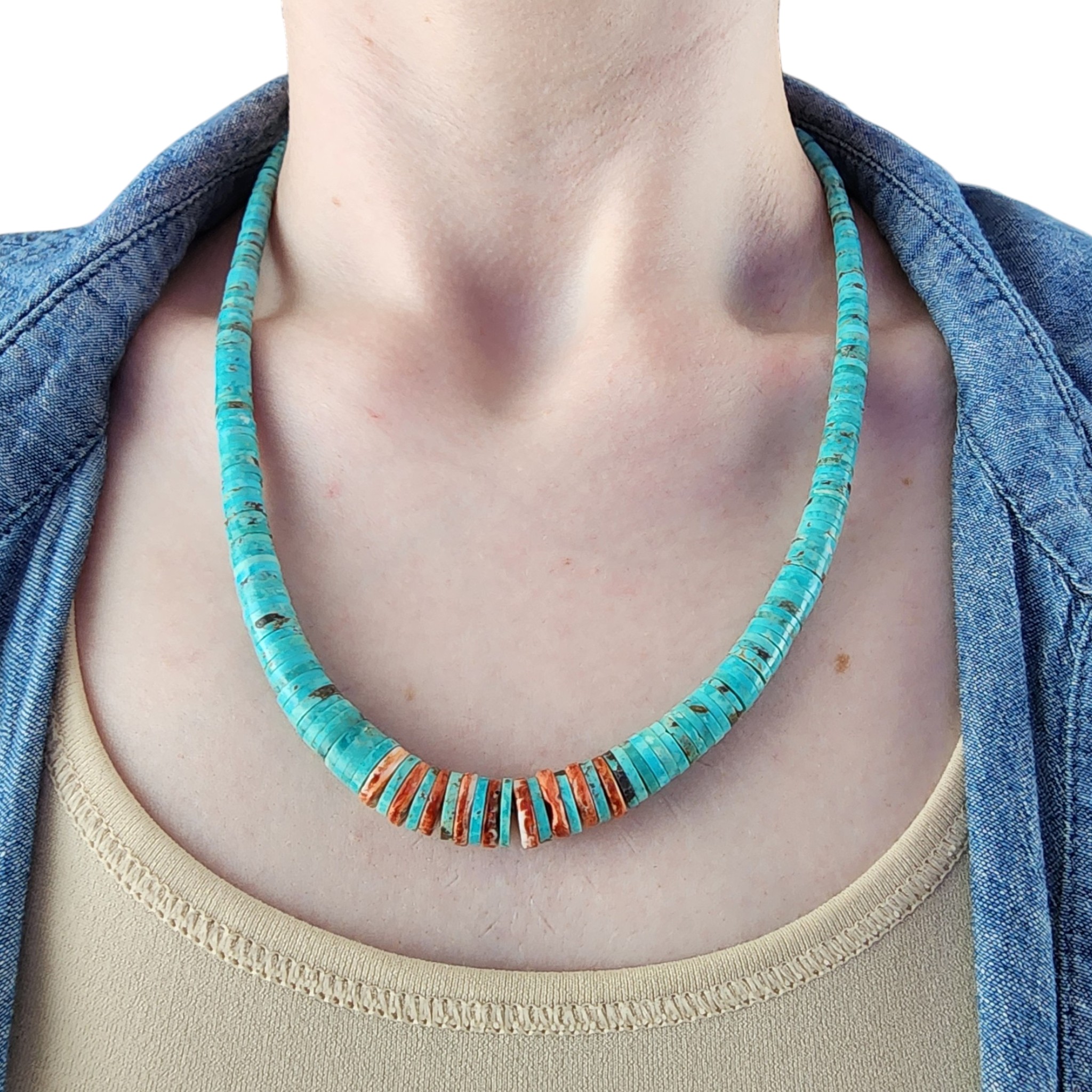 Vintage Santo Domingo Sterling Graduated Turquoise and Spiny Oyster Necklace