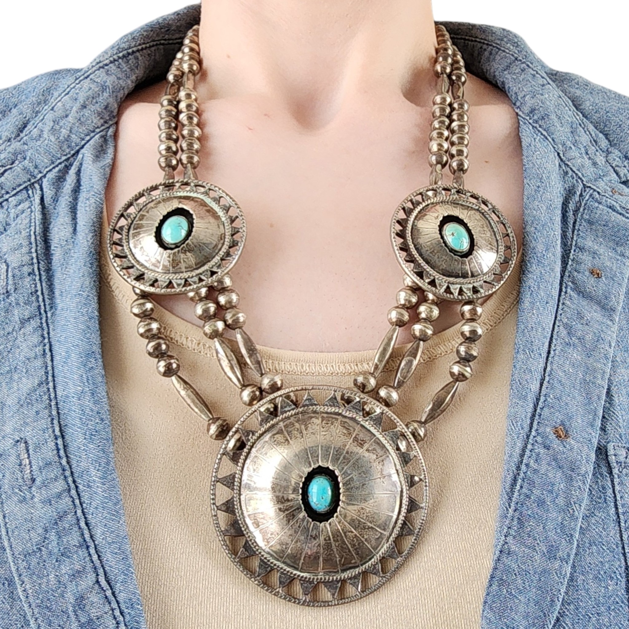 Signed Navajo Sterling Turquoise Shadowbox Station Bead Necklace