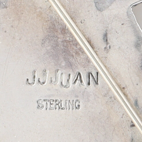 Signed Navajo Sterling Rug Weaver Woman Pendant/Brooch
