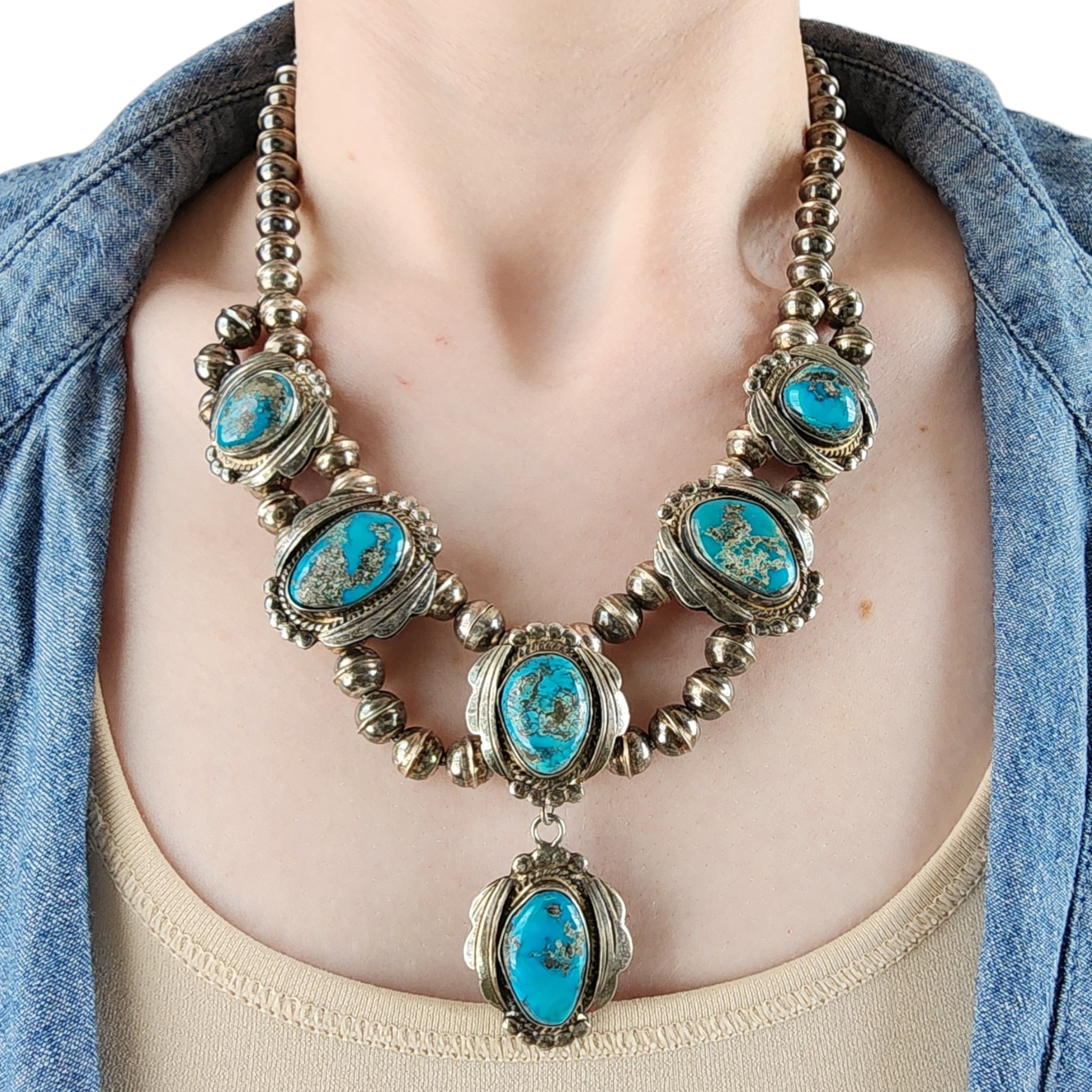Vintage Navajo Sterling Turquoise Station Necklace