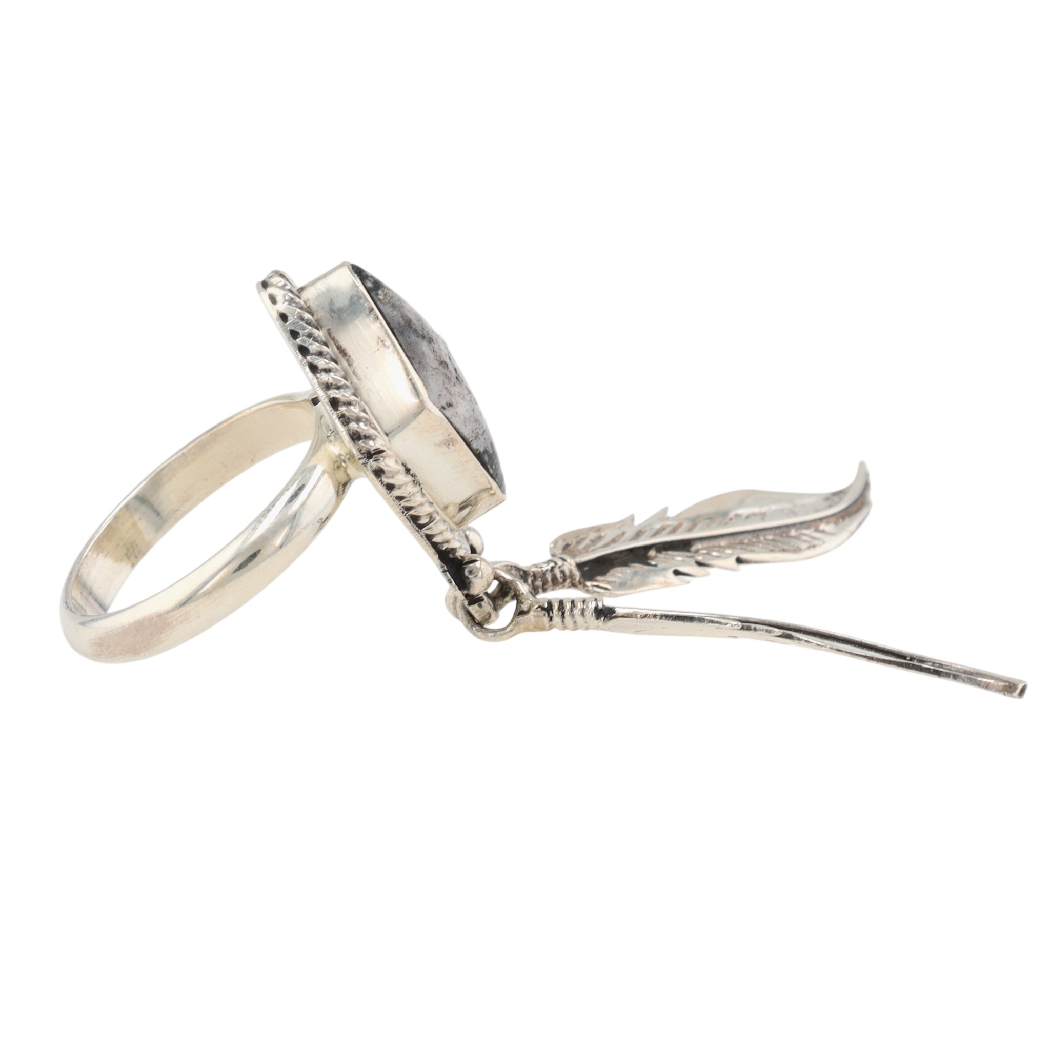 Jerome Lee Navajo Sterling White Buffalo Feather Ring Sz 6