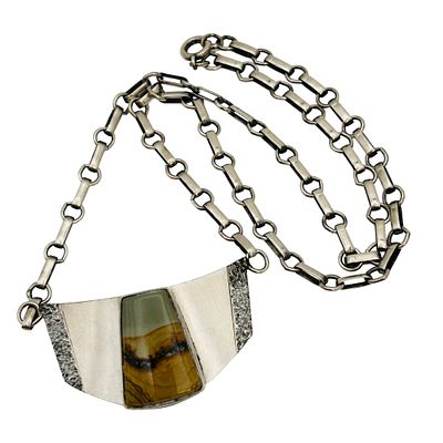 Signed Sterling Jasper Pendant Linked Chain Necklace. Signed Sterling jasper pendant linked 
