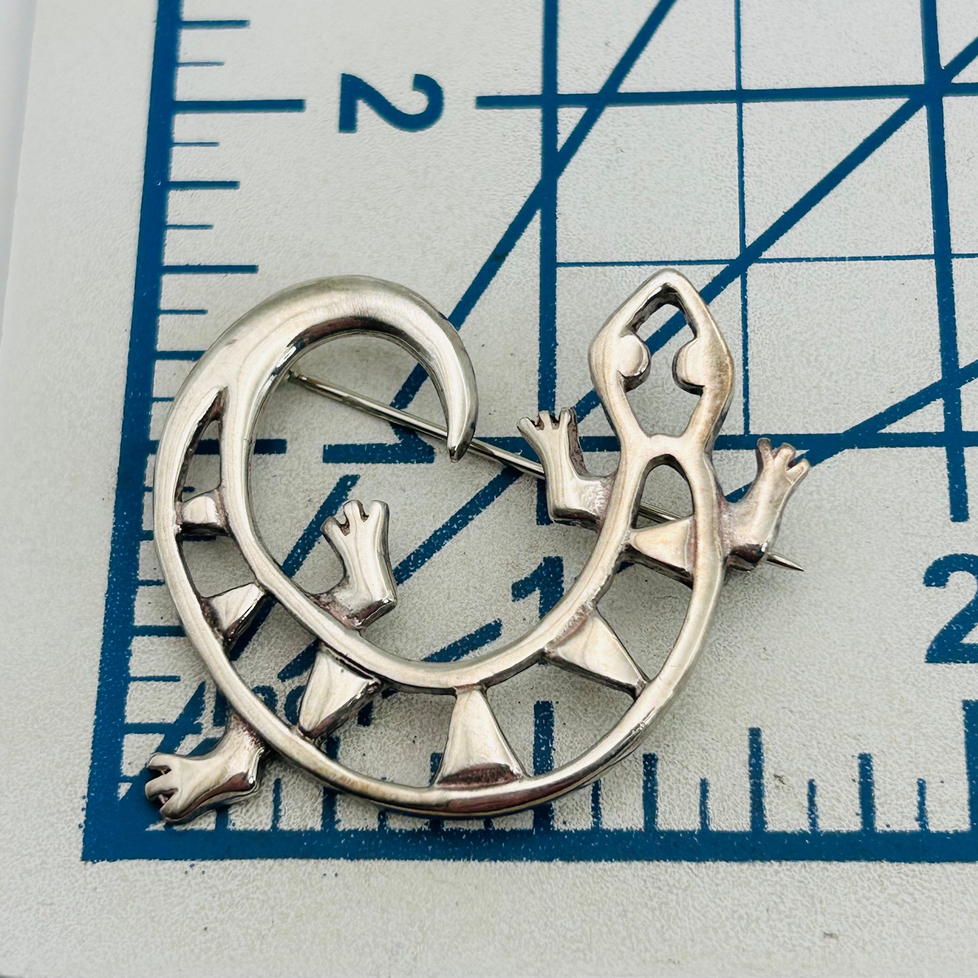 Signed Navajo Sterling Gecko Brooch