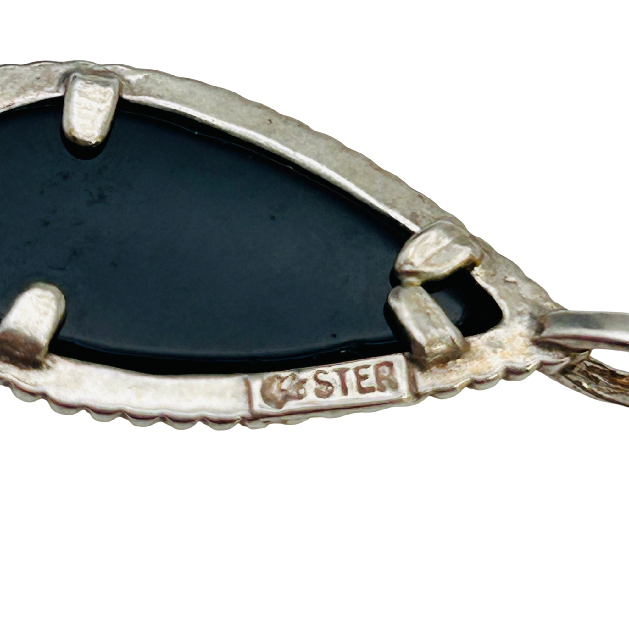 Carolyn Pollack Sterling Oval Pendant