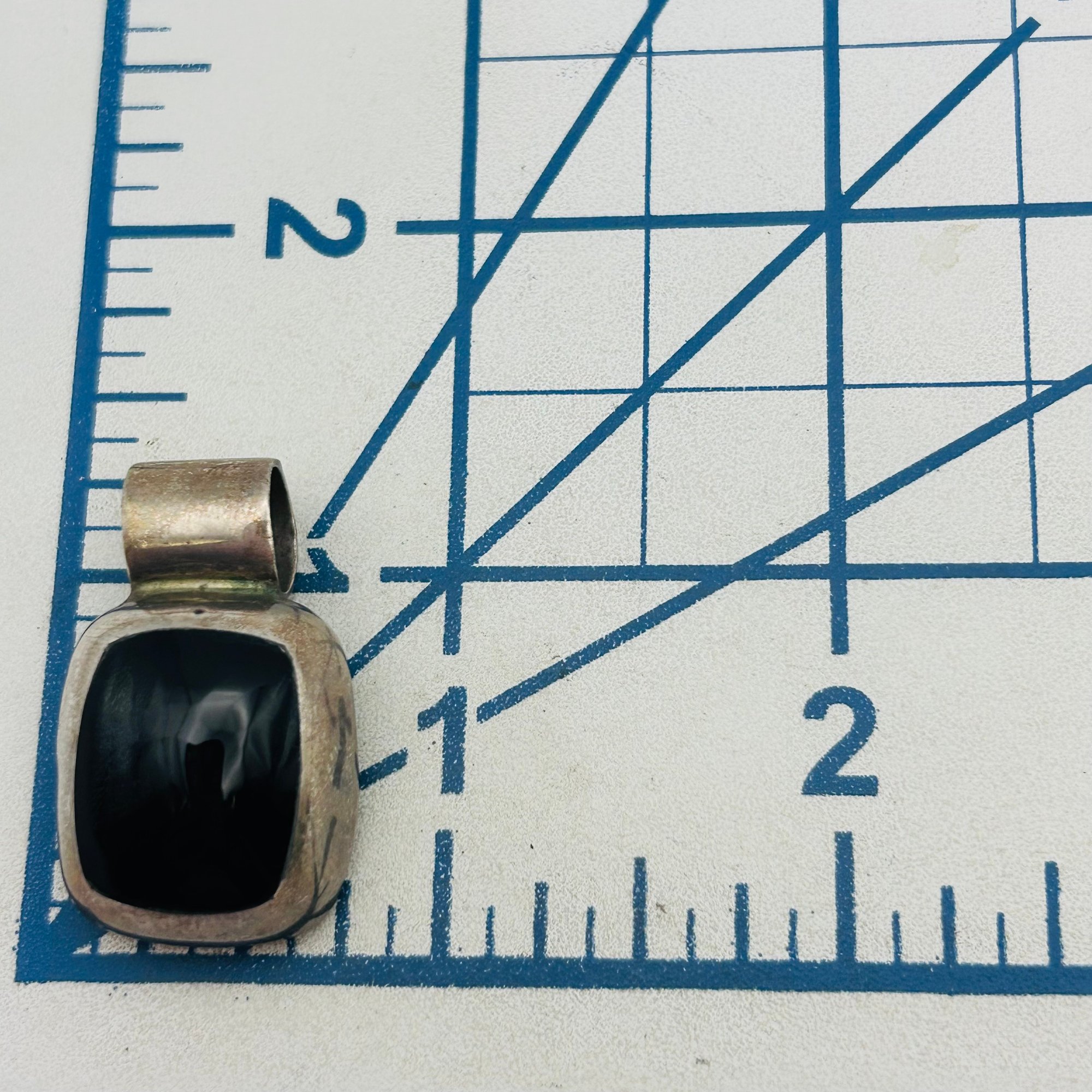 Taxco T5-154 Mexico Sterling Onyx Pendant