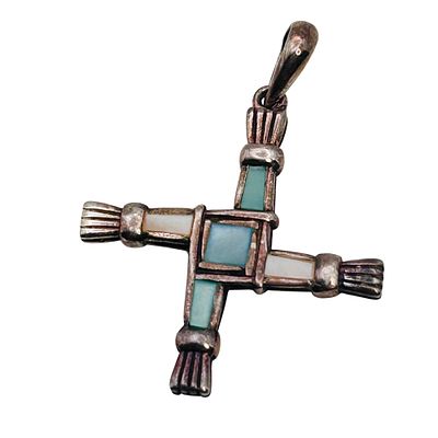 Solvar Sterling Mother Of Pearl Cross Pendant 2.2g