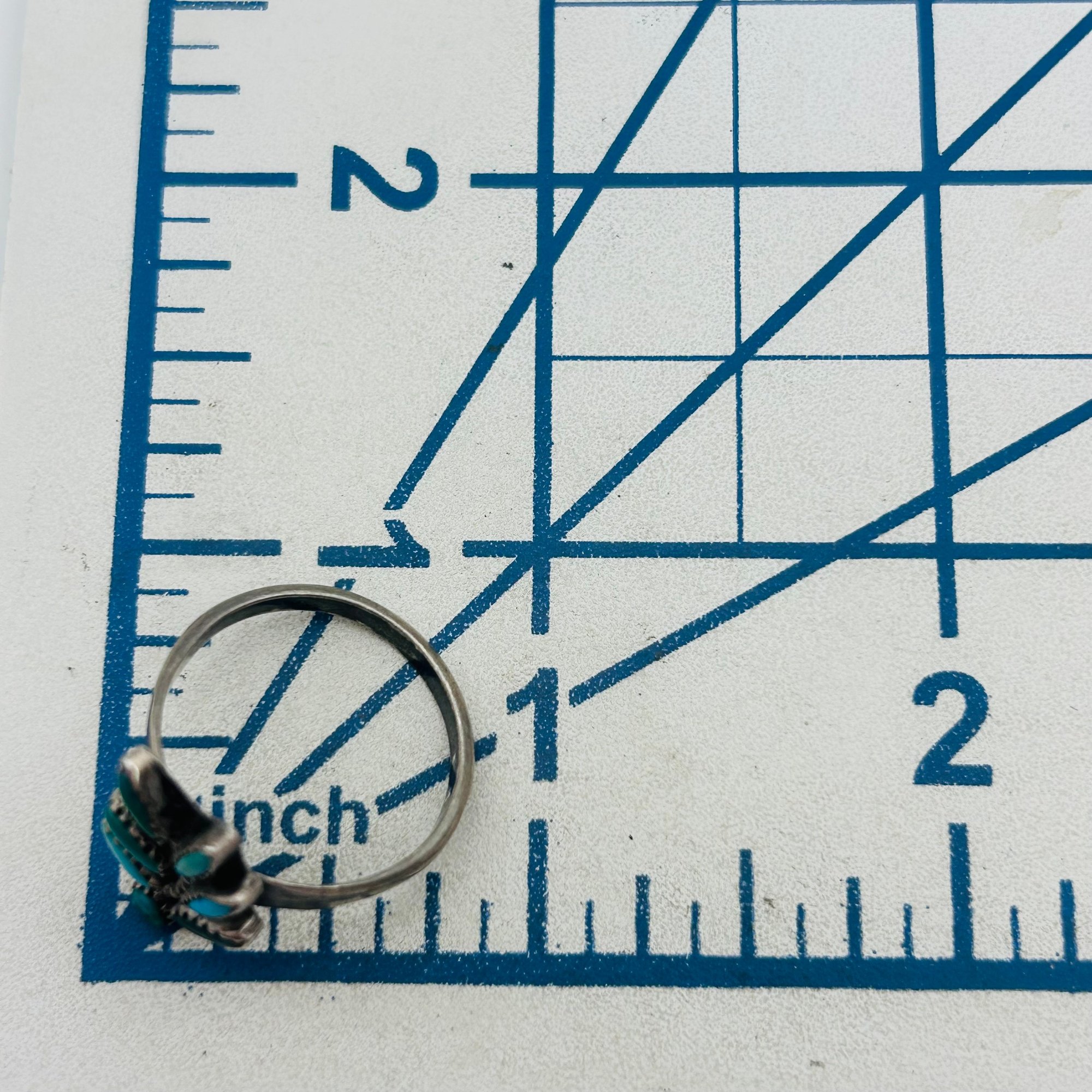 Signed Zuni Sterling Needlepoint Turquoise Ring Sz 8