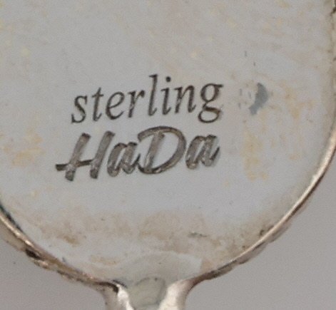 HaDa Collection Sterling Spiny Oyster Squash Blossom Pendant