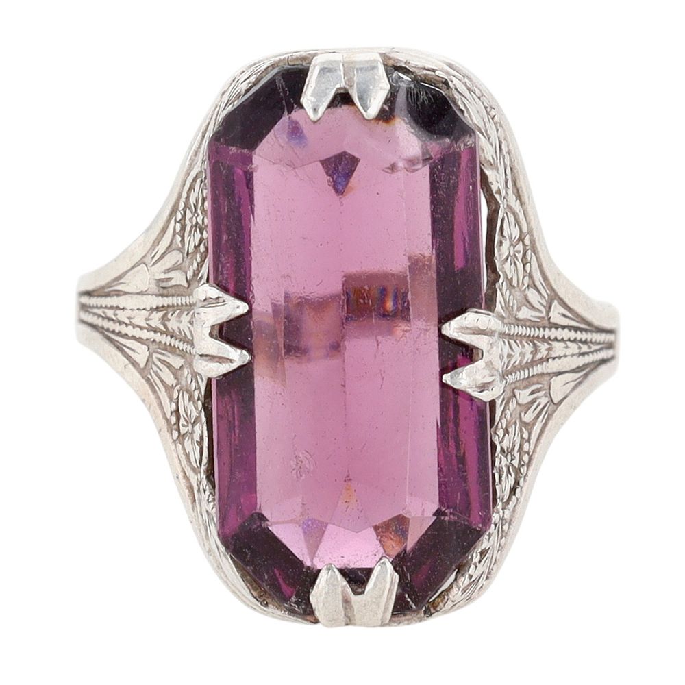 Lot 493: Vintage Sterling Silver Purple Rhinestone Art Deco Ring Size 7.5