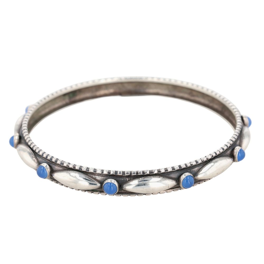 Lot 519: Vintage 800 Silver Blue Rhinestone Studded Bangle Bracelet