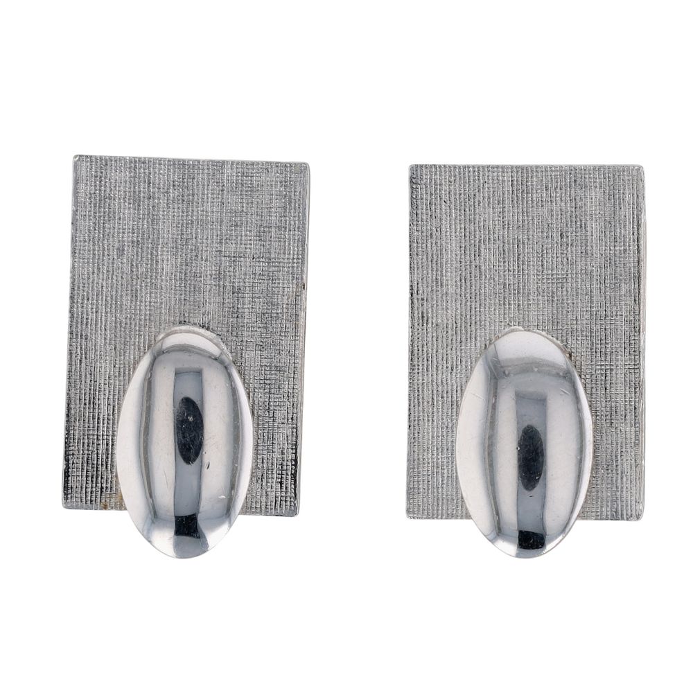 Lot 529: Signed Vintage Sterling Silver Modern Cufflinks