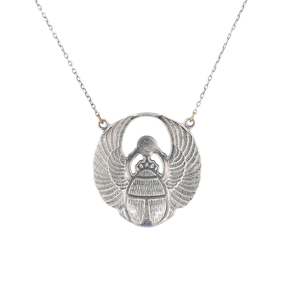 Lot 532: Vintage Sterling Silver Flying Scarab Beetle Necklace