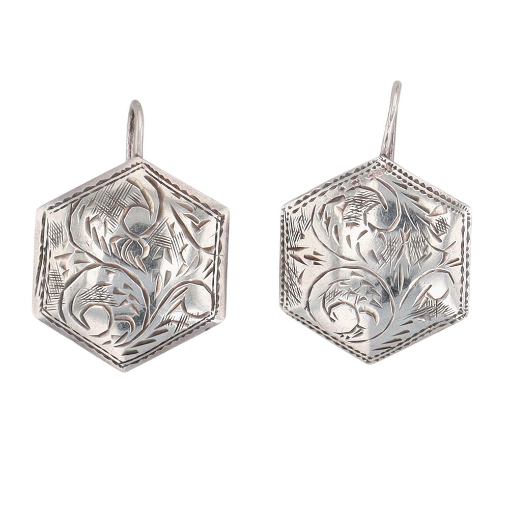 Lot 533: Siam Vintage Sterling Silver Engraved Hexagonal Drop Earrings