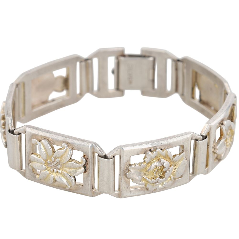 Lot 548: Vintage Sterling Silver Gold Over Silver Detail Floral Panel Bracelet