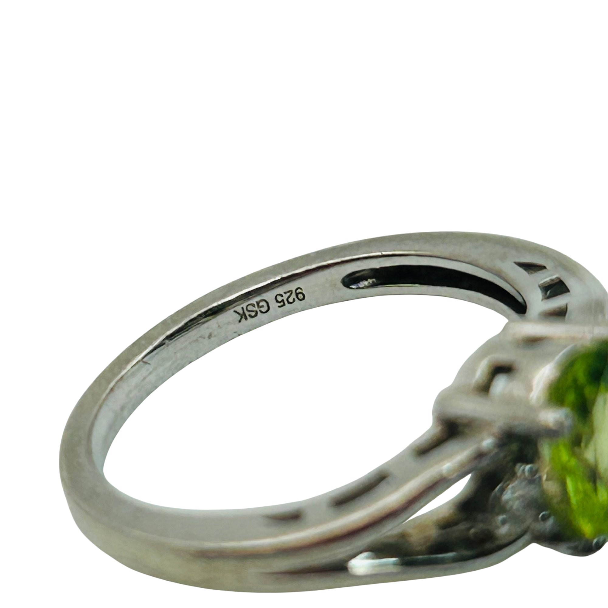 Signed Sterling Peridot Oval Ring Sz 7