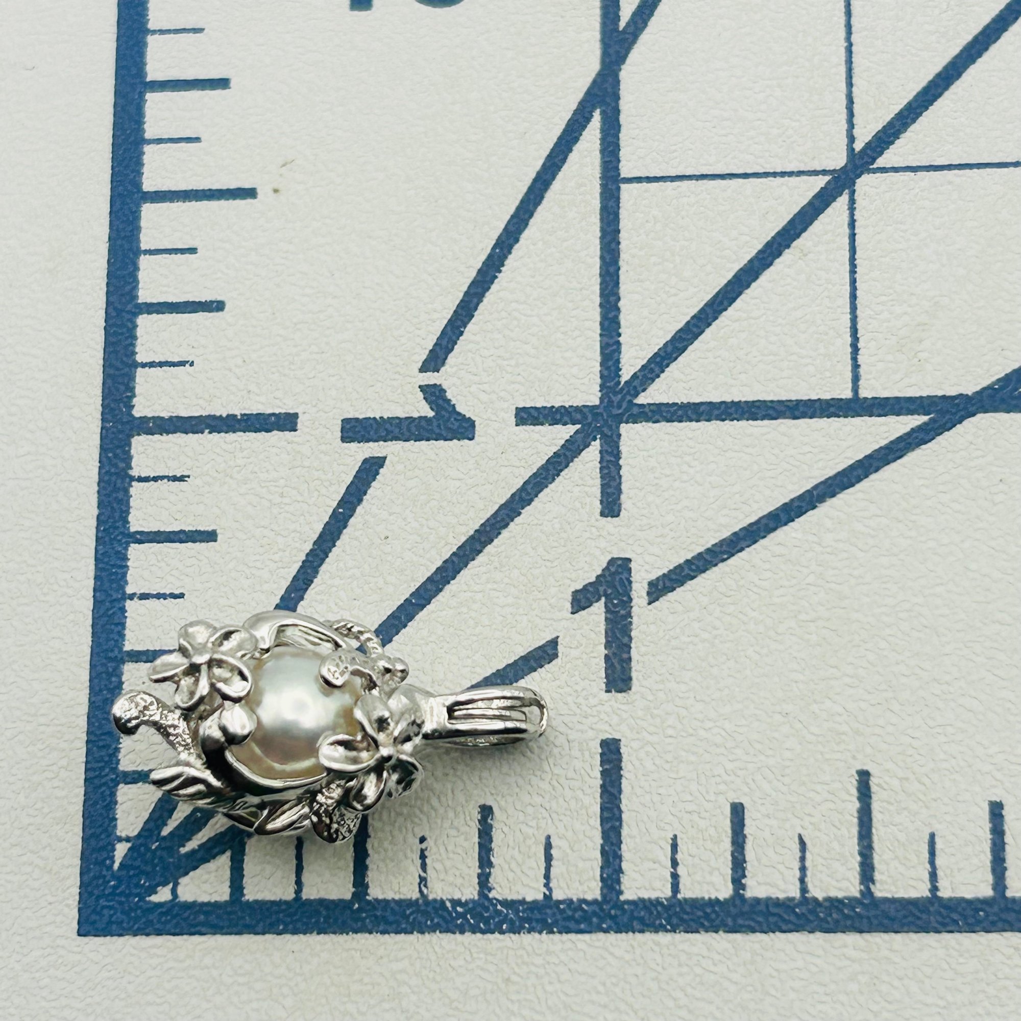 Sterling Removable Pearl Flower Pendant