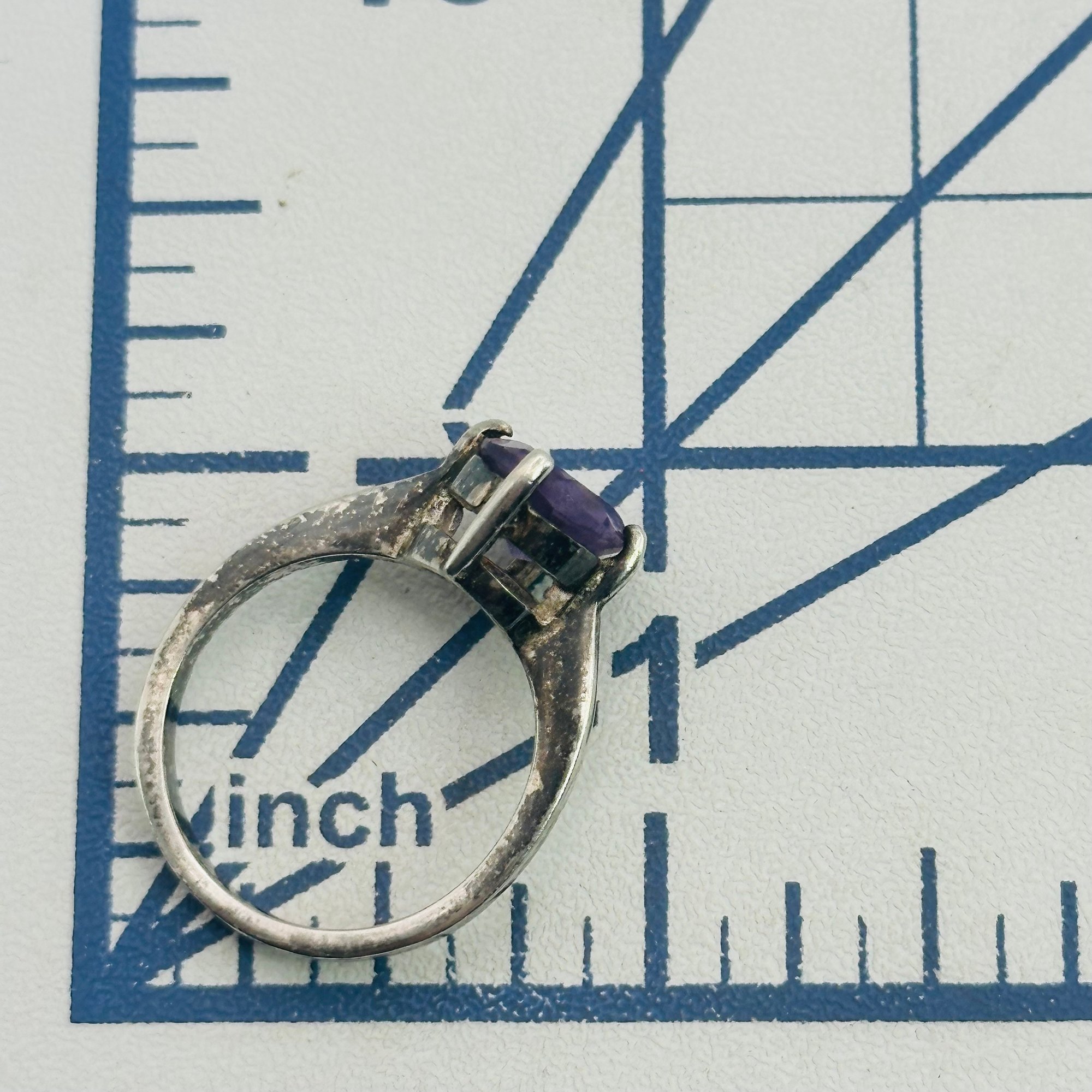 Sterling Amethyst Ring Sz 7