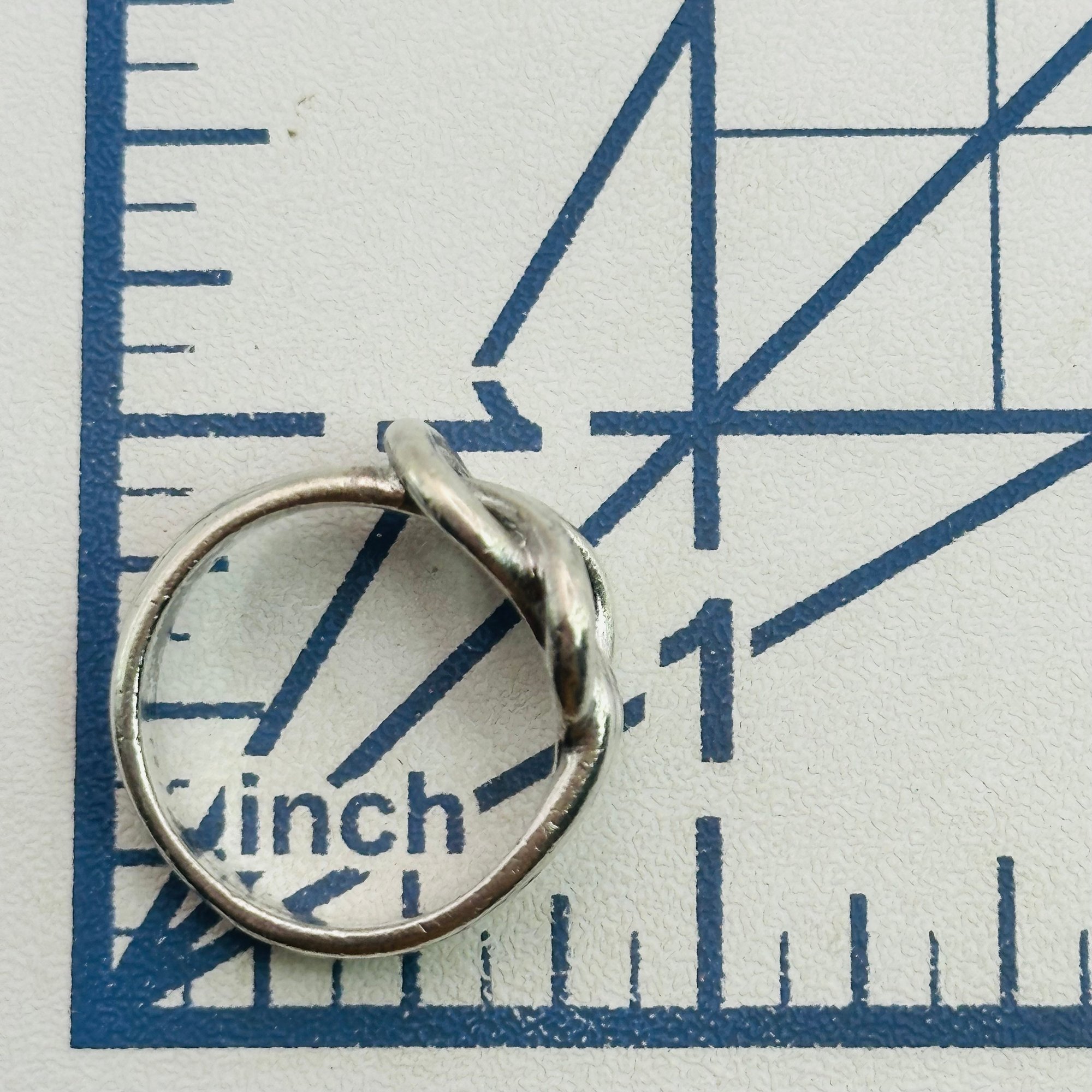 Sterling Knotted Ring Sz 7
