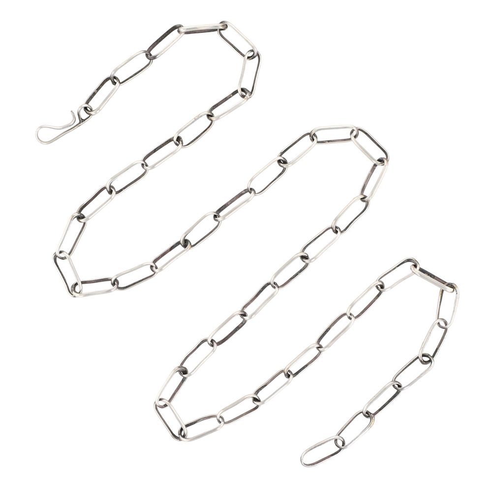 Lot 254: Kevin Shorty Navajo Sterling Paper Clip Chain Necklace