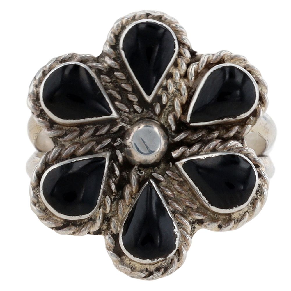 Lot 334: Navajo Sterling Onyx Petit Point Ring Sz 8.5