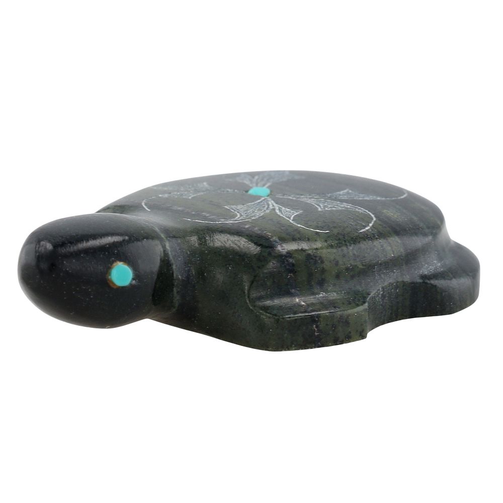 Lot 374: Ulysses Mahkee Zuni Black Marble Turtle Sgraffito Fetish Carving