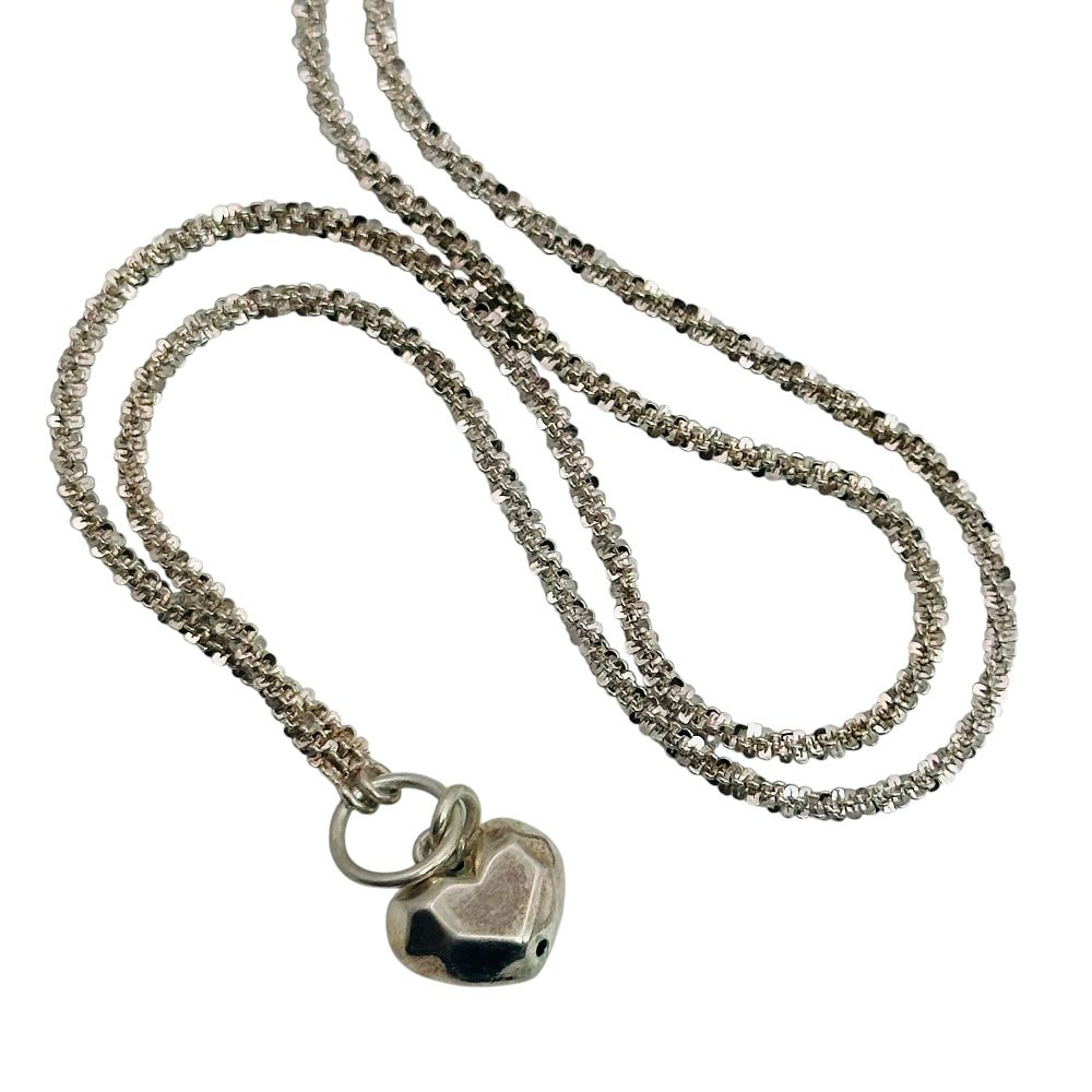 Lot 32: Milor Italy Sterling Chain Heart Pendant Necklace