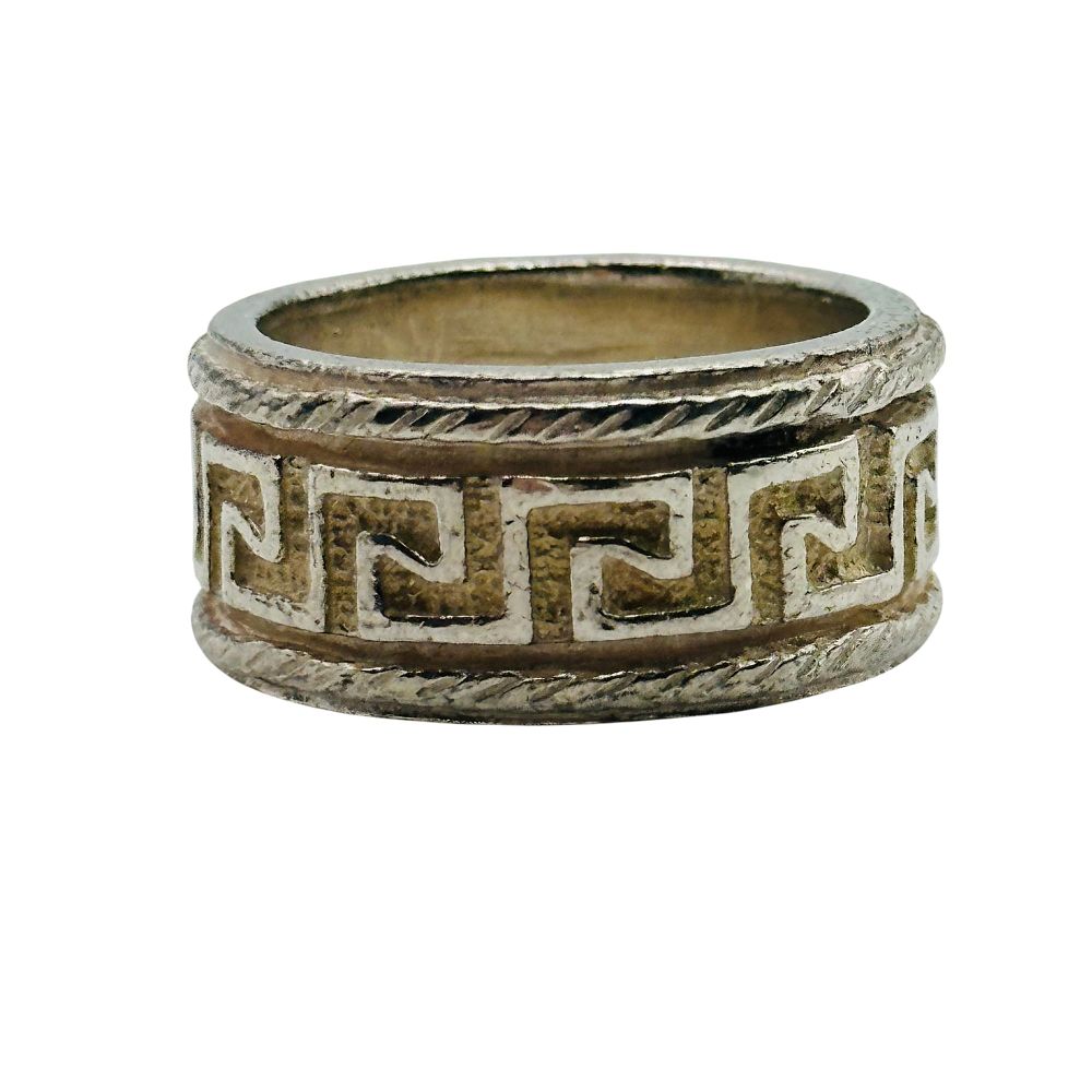 Lot 47: Sterling Decorative Band Ring Sz 8