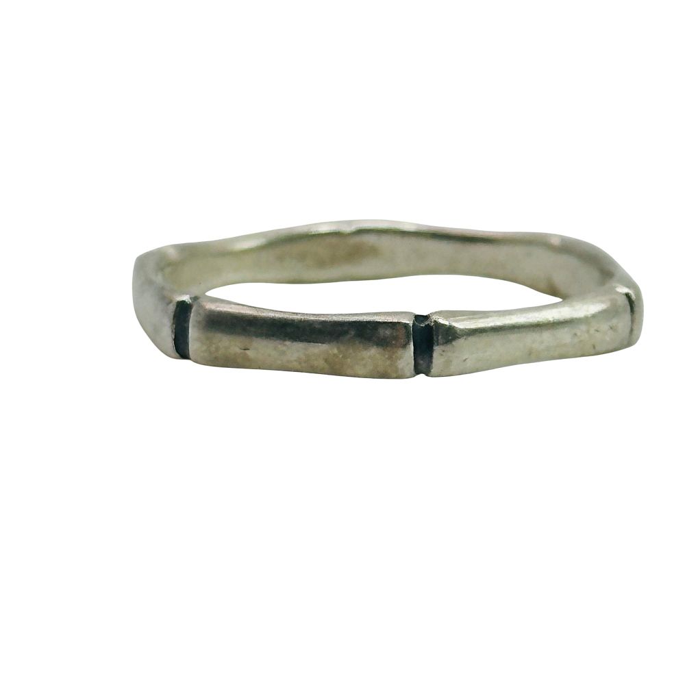 Lot 81: Sterling Band Ring Sz 6.5