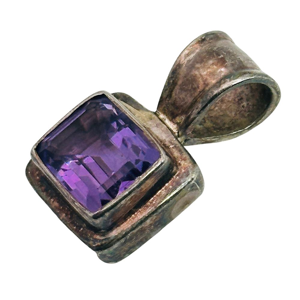 Lot 85: Sterling Amethyst Pendant