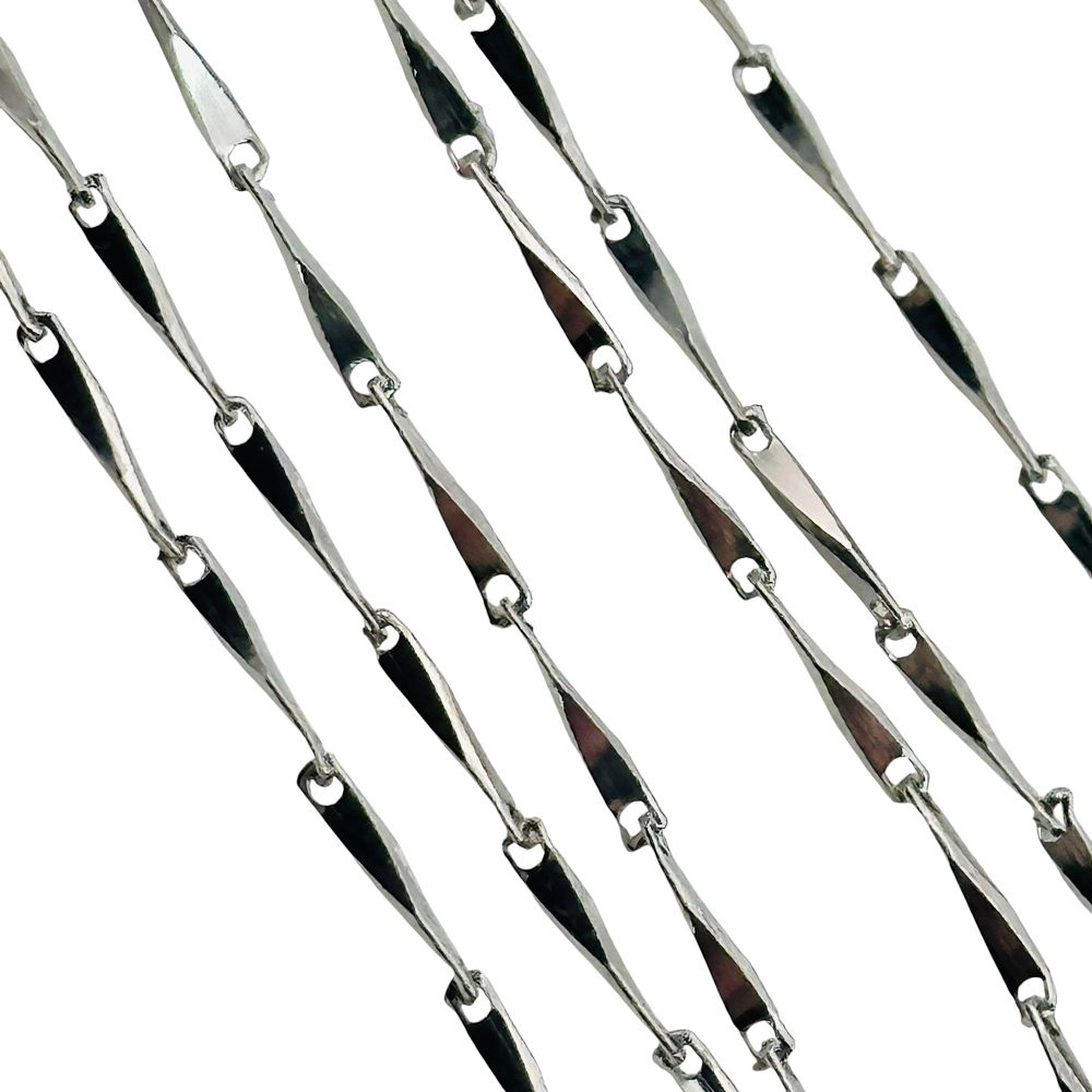 Lot 107: Italy Sterling Chain Necklace
