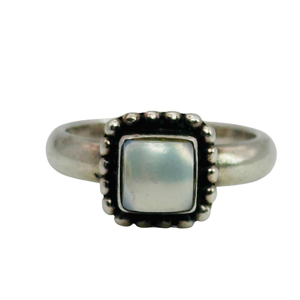 Lot 172: Silpada Sterling Pearl Ring  Sz7