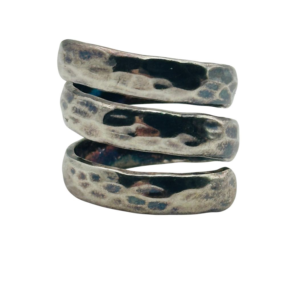 Lot 299: Sterling Hammered Wrap Ring  Sz 5
