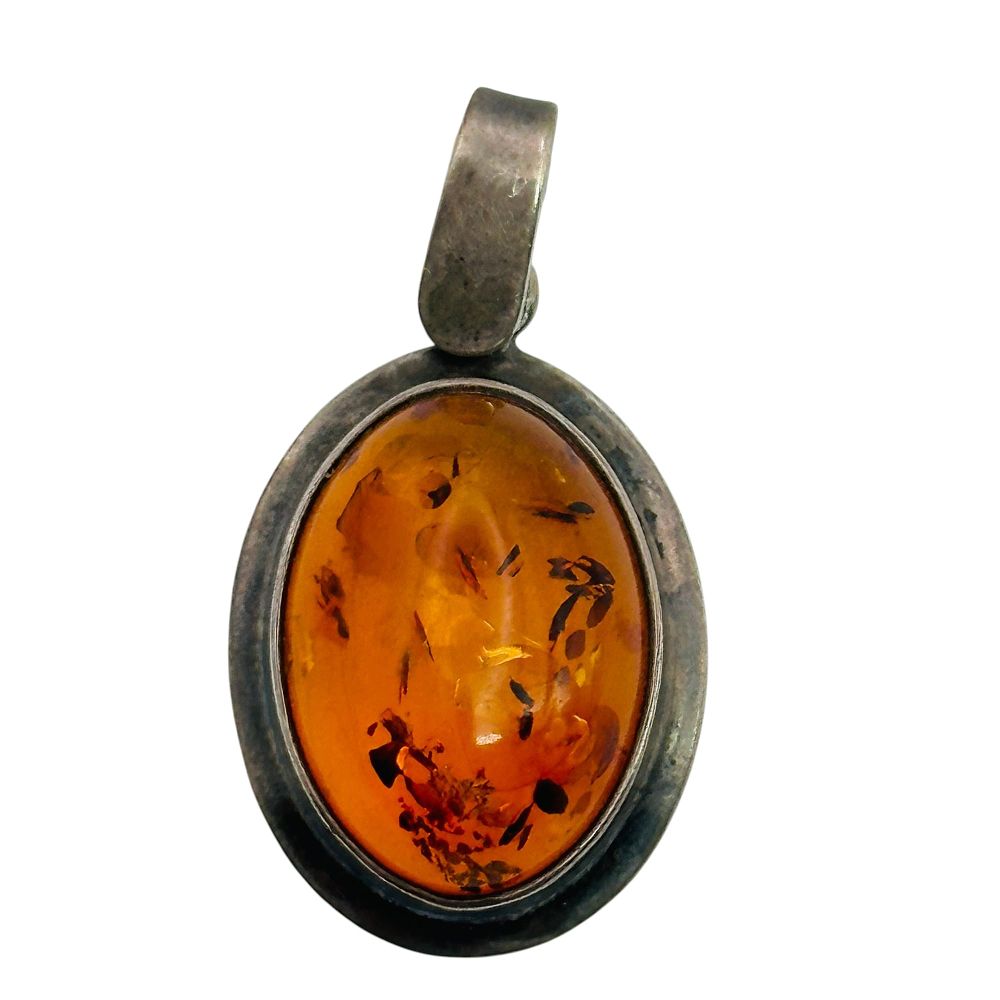 Lot 307: Sterling Amber Pendant