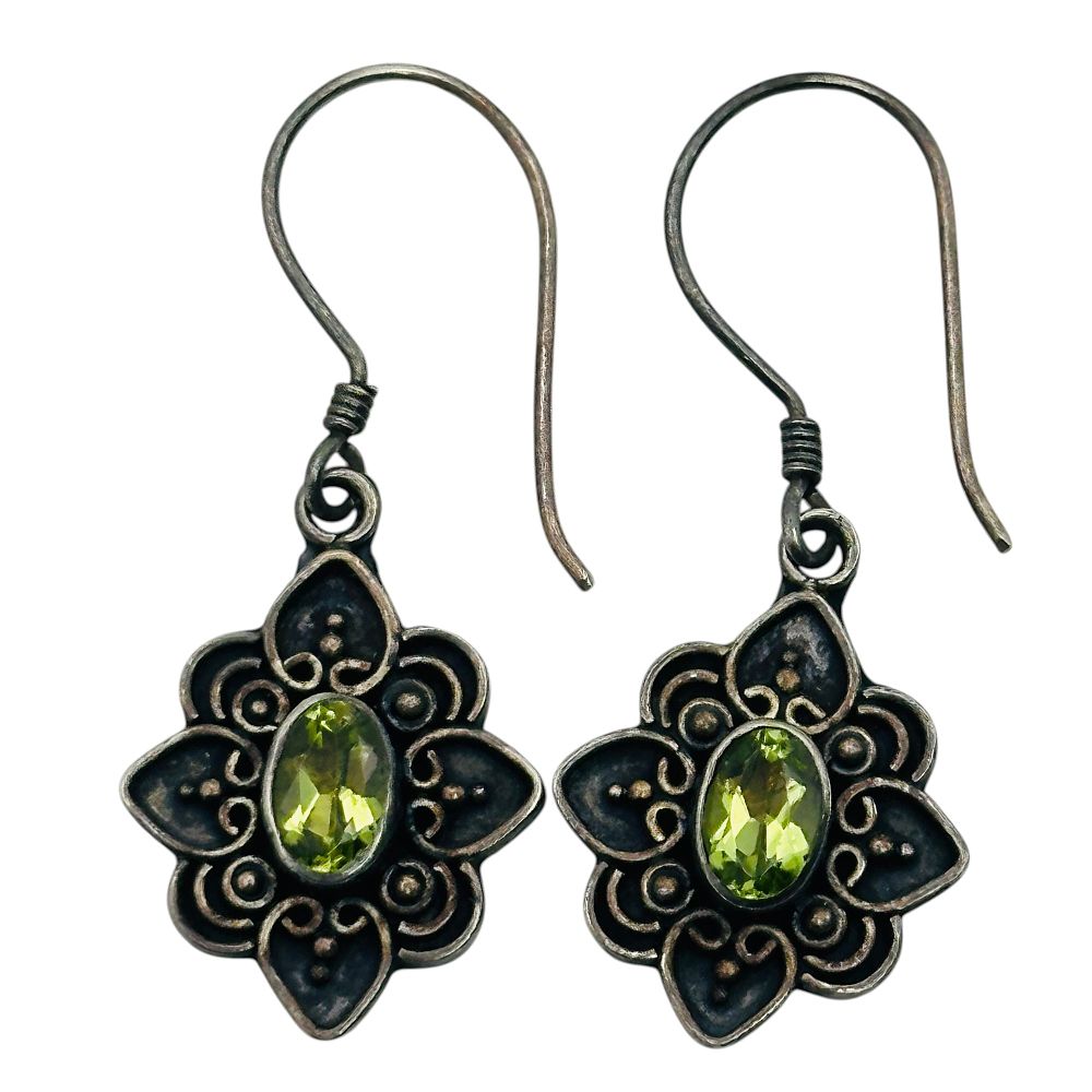 Lot 358: Sterling Peridot Earrings