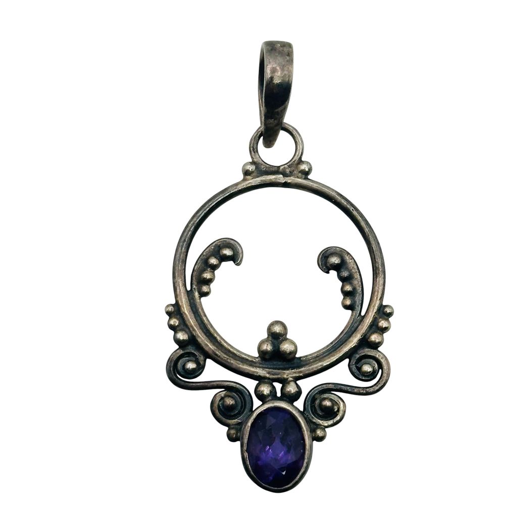 Lot 386: Sterling Amethyst Pendant