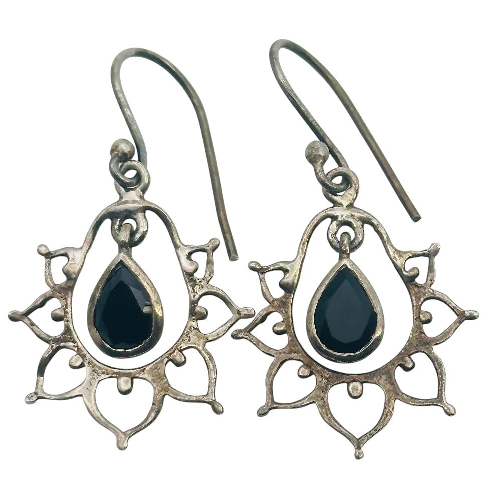 Lot 419: Sterling Onyx Flower Earrings