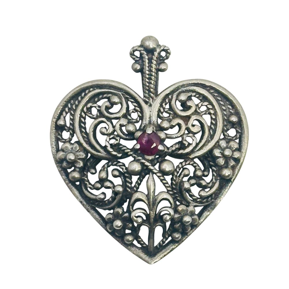 Lot 424: Sterling Ruby Swirl Heart Pendant