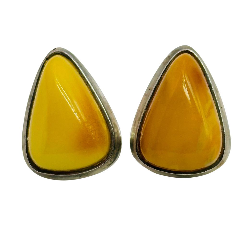 Lot 482: Sterling Butterscotch Amber Earrings