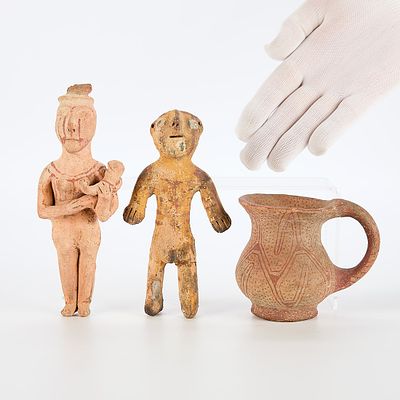 19th-20th c. Mojave Pot & 2 Figures. Group of three late 19th to early 20th century Mojave