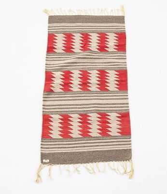 Navajo Wool Gallup Style Throw Rug 5'x2'6". Dine (Navajo) Native American wool blanket or rug