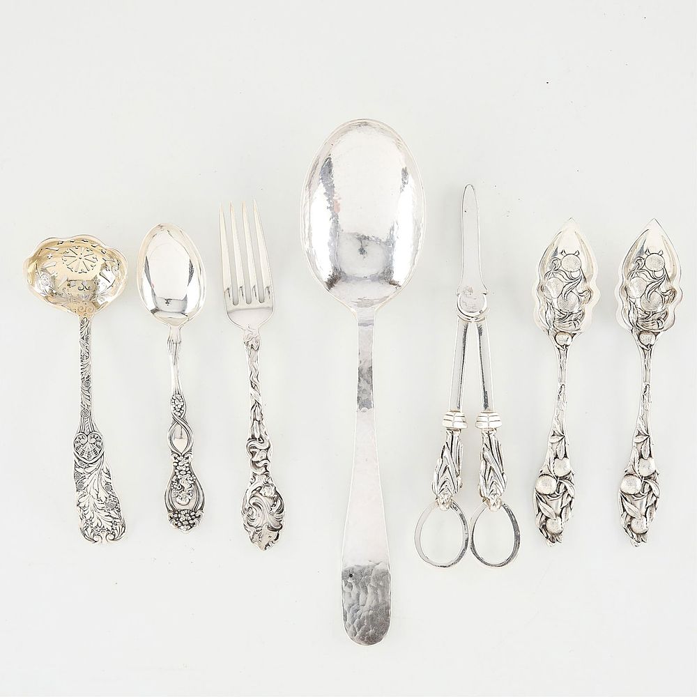 7 pcs Sterling Silver Utensils - 14 ozt. Group of seven pieces of sterling including:
Gorham 