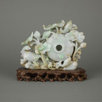 Vintage Chinese Jadeite Carving w/ Turtle & Fish. Large vintage Chinese jadeite carving with a 
