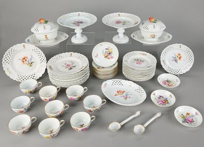 47 Pc Meissen Neo-rococo Part Dinner Service. Meissen, Germany. 47 piece Neo-rococo part dinner 
