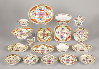 18 Pcs Worc. Dragon in Compartment Serving Dishes. Chamberlain's Worcester, England. Group of 