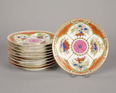 Set 10 Worcester "Dragon in Compartment" Plates. Chamberlain's Worcester, England. Set of ten 
